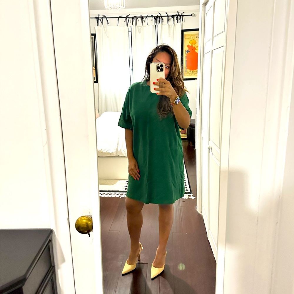 Zara green short sleeve sweatshirt dress